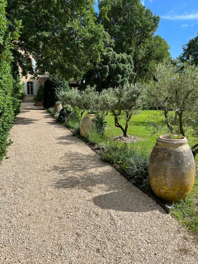 Bed and Breakfast La Bastide Des Grands Chenes Lambesc Exterior foto